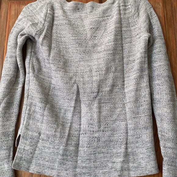 Loft Everyday Sweater - Picture 3 of 3